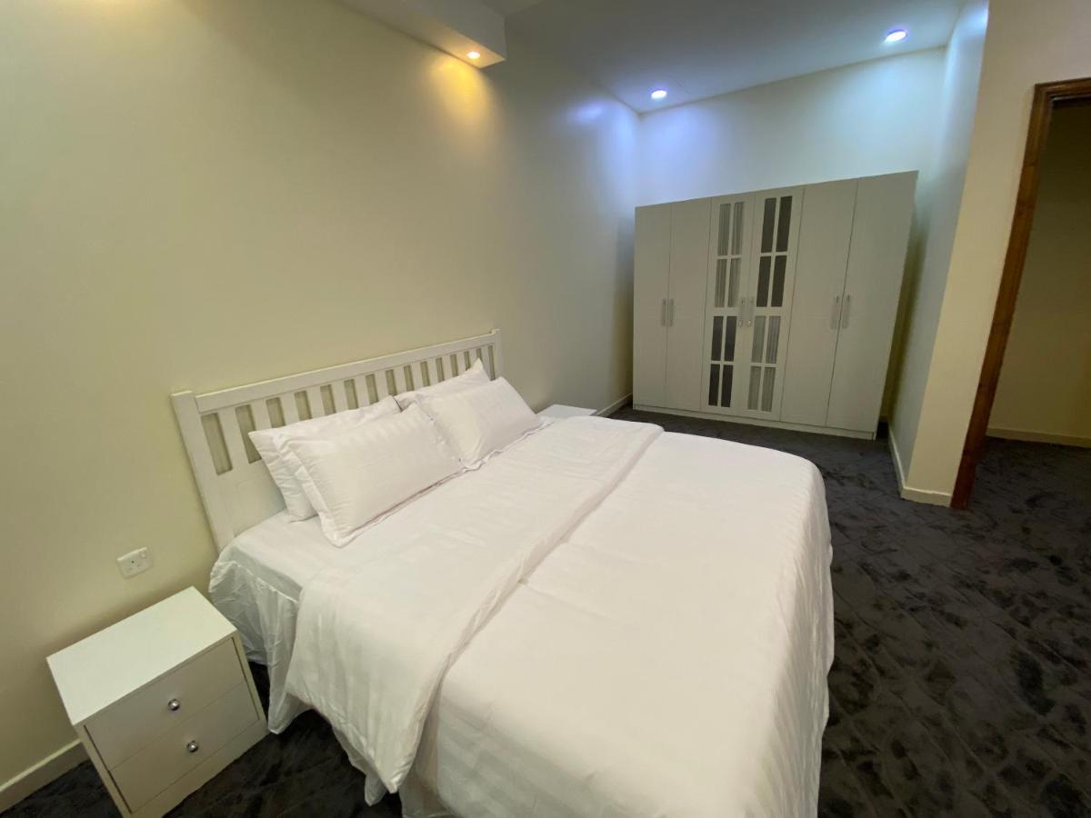 Al Diyafah Apts Медина Экстерьер фото